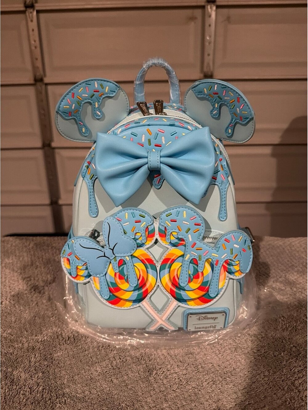Loungefly Disney Minnie Mouse Lollipop Blue Sprinkle Mini Backpack NWT - Picture 1 of 1
